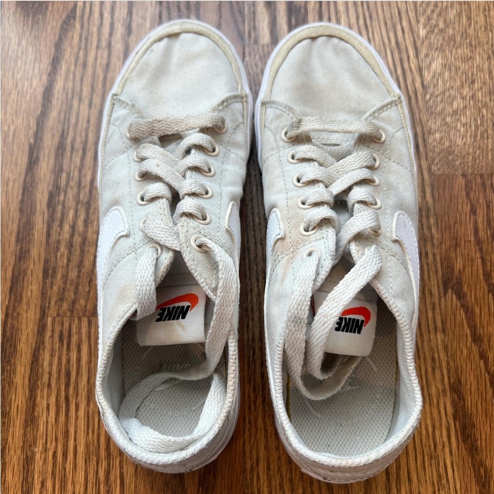 Women’s Nike Sneakers